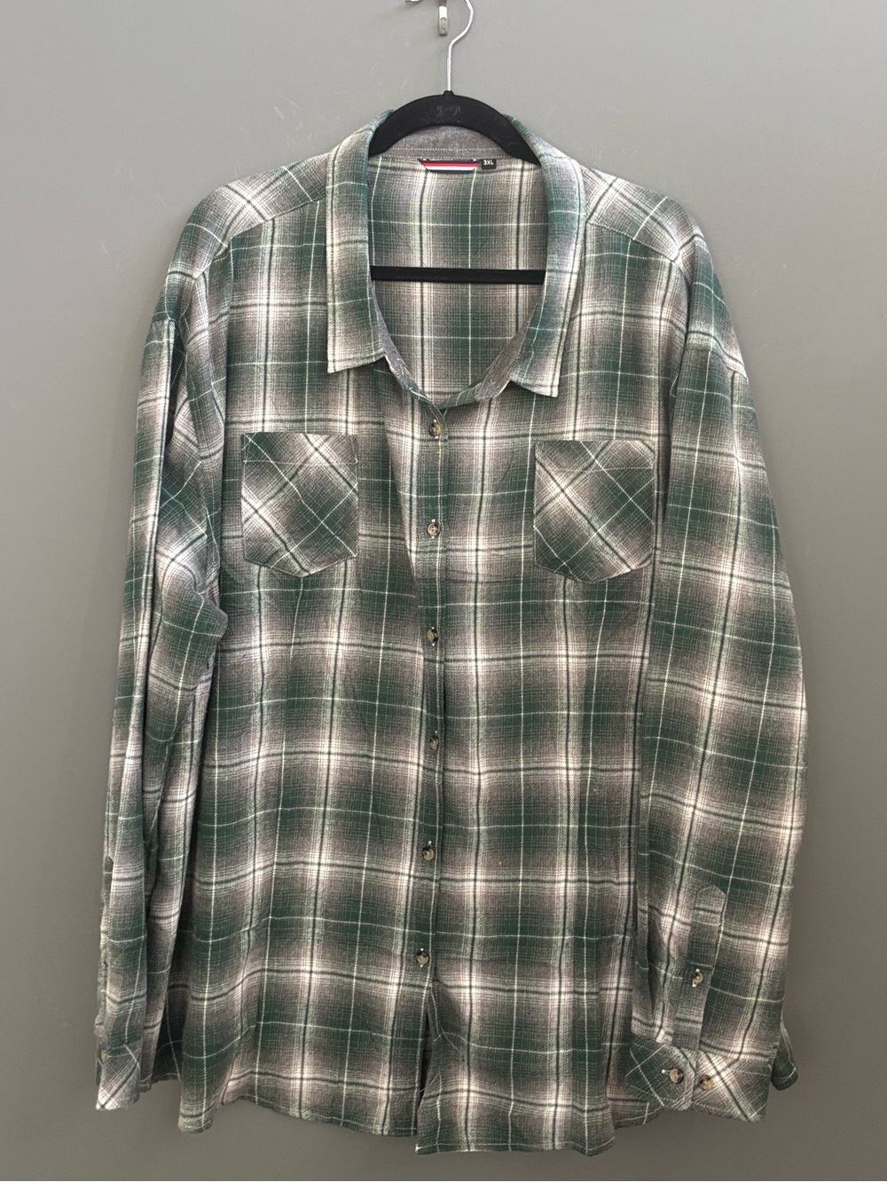 Women's Tommy Hilfiger Green Plaid Button-Up Lightweight Flannel Shirt